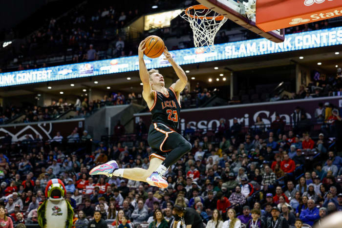 Bass Pro Tournament of Champions Missouri boys basketball dunk contest January 13 2024 Nate Latsch 25436